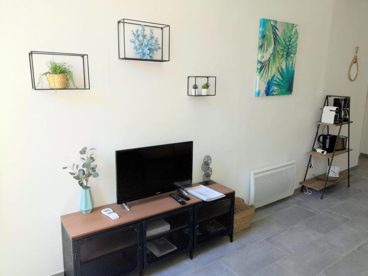 Grand 2 Pieces Renove Climatise, Vieil Antibes, Proche Port Apartment Exterior photo