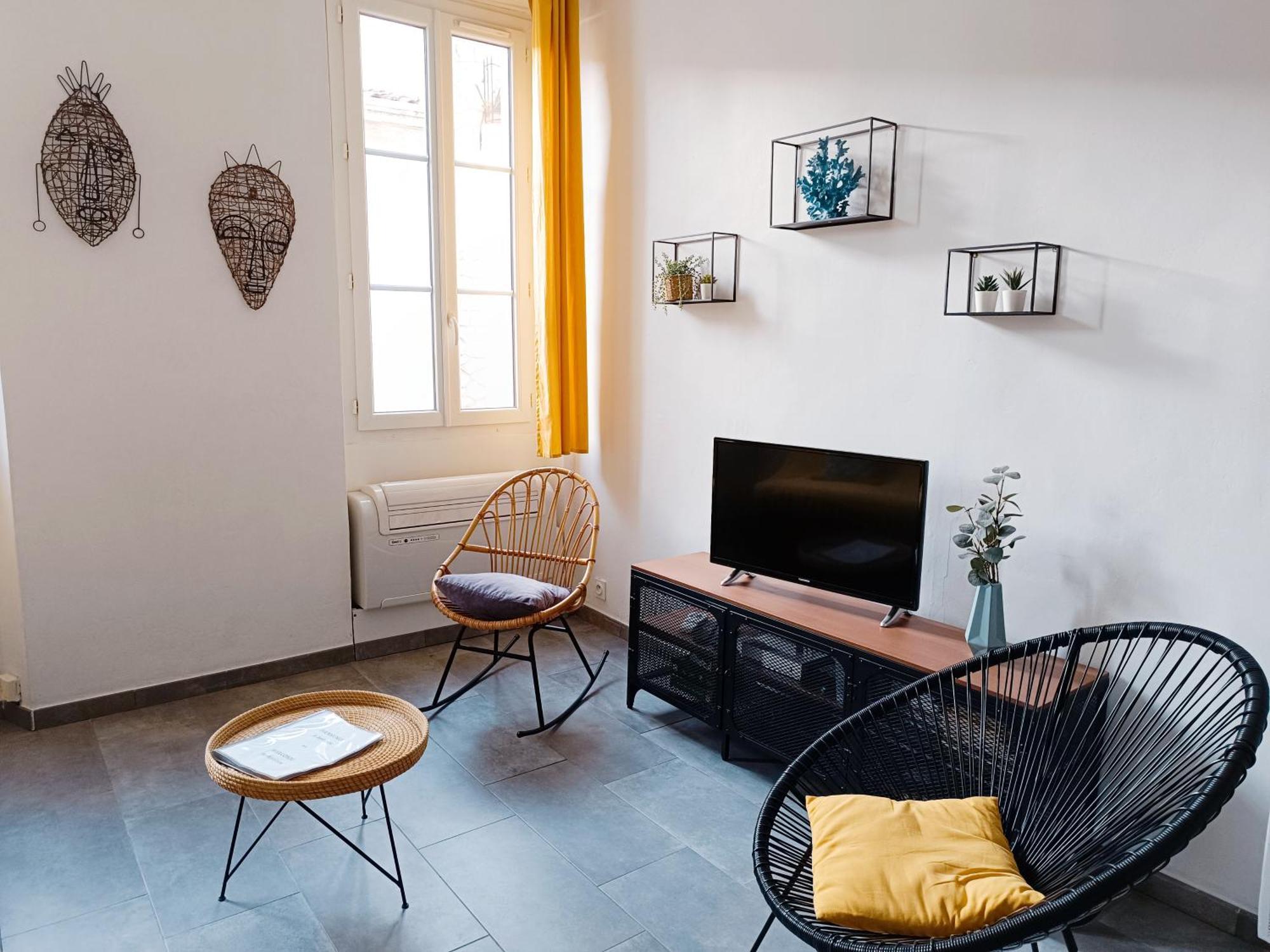 Grand 2 Pieces Renove Climatise, Vieil Antibes, Proche Port Apartment Exterior photo