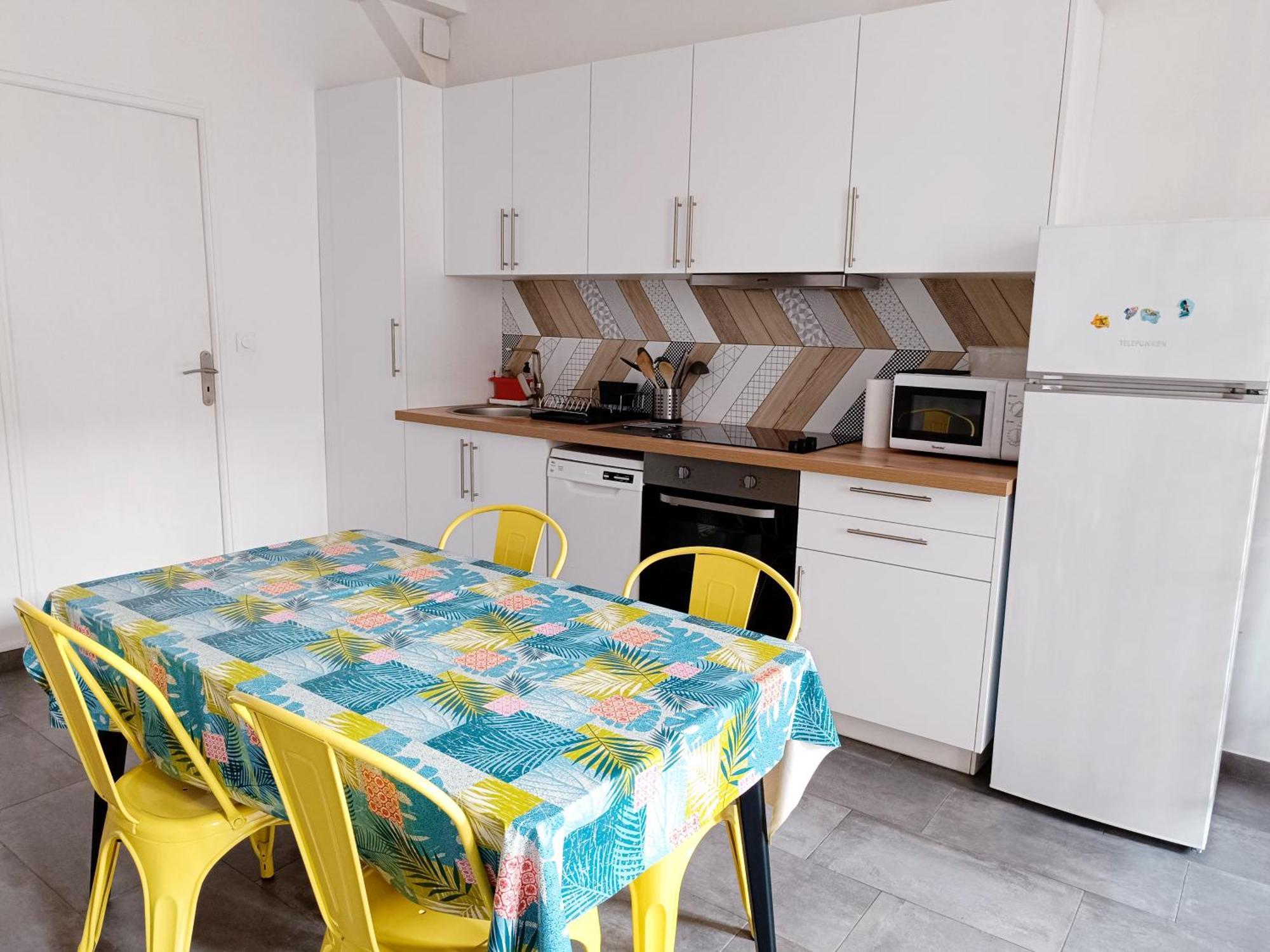 Grand 2 Pieces Renove Climatise, Vieil Antibes, Proche Port Apartment Exterior photo